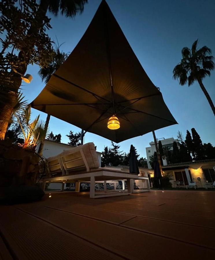 Banus Lodge Marbella Exterior photo