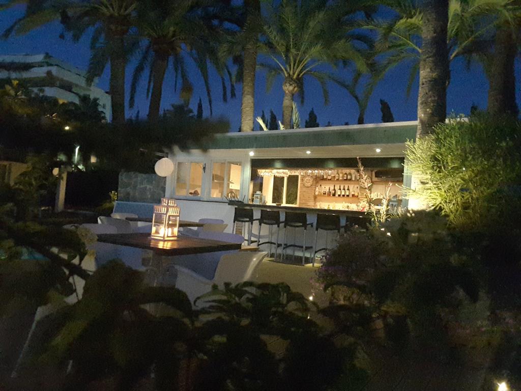 Banus Lodge Marbella Exterior photo